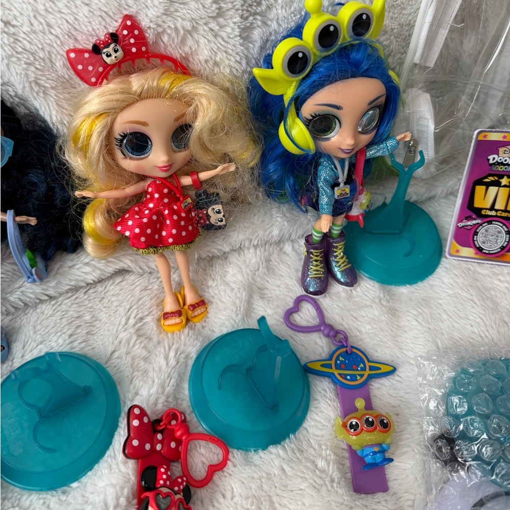 Disney Doorables Adoorbs dolls. Series 1 with the 3 mystery and Stitch doll. - Picture 8 of 15